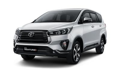 sewa-mobil-Toyota-venturer-lombok